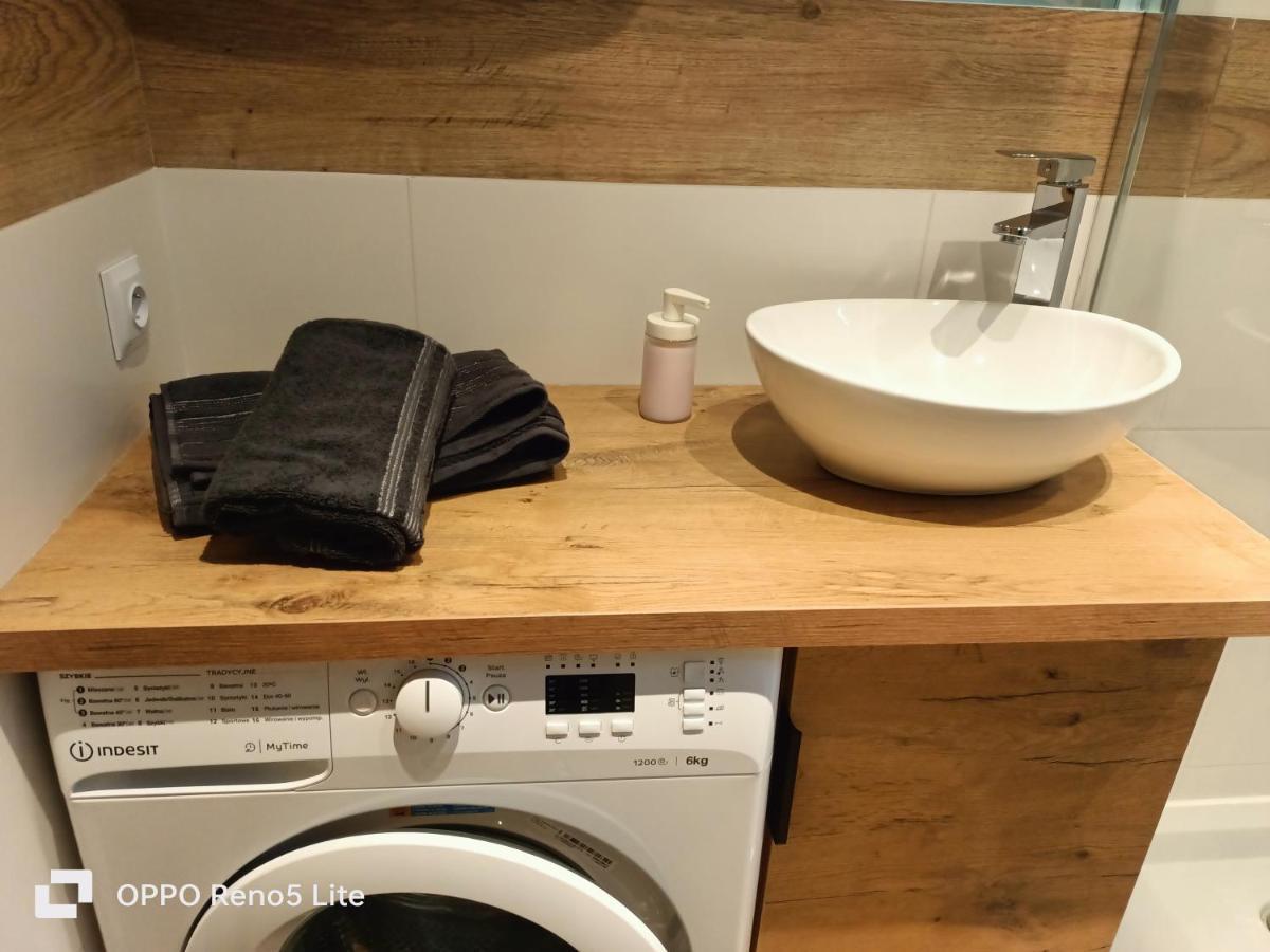 Apartament Przy Kortach 2 Μπίτομ Εξωτερικό φωτογραφία